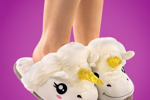 Незвичайні тапочки з тваринами та міфічними істотами Незвичайні тапочки з тваринами та міфічними істотами