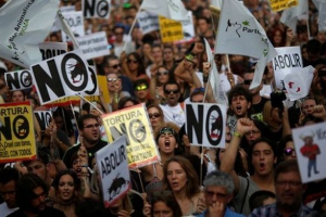 У мадриді відбувся тисячу ралі проти corrida У мадриді відбувся тисячу ралі проти corrida
